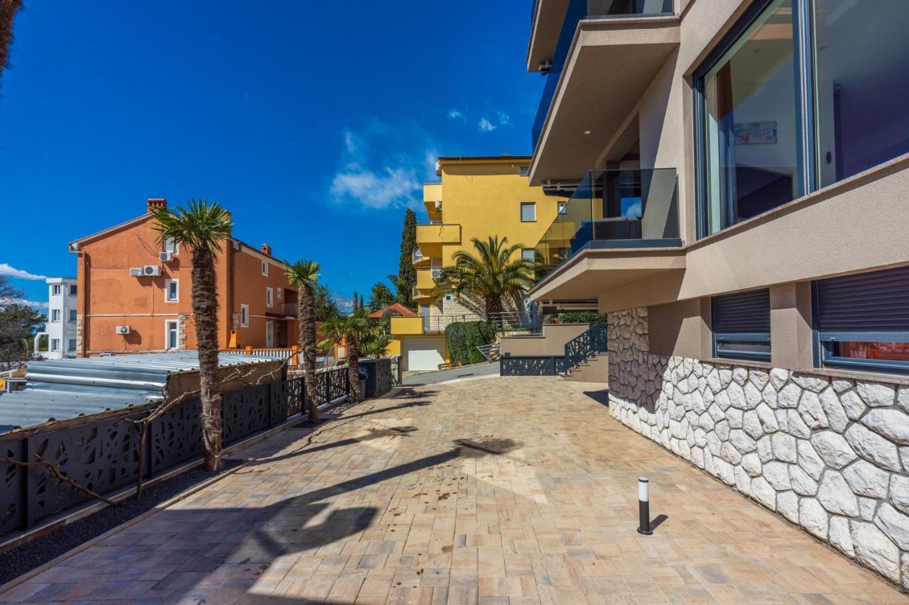 Villa Vadaga Crikvenica Exteriör bild